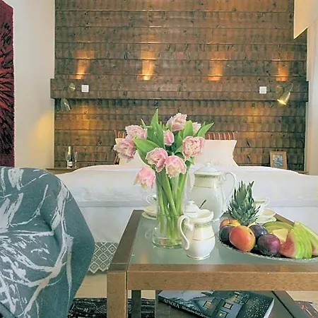 Krapi Hotel