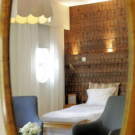 Krapi Hotel 4*