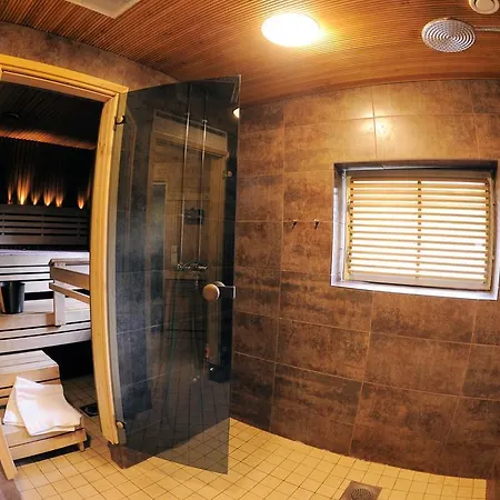 Krapi Hotel Tuusula