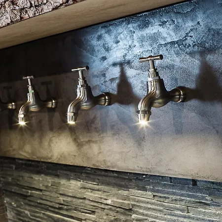 Krapi Ξενοδοχείο 4*